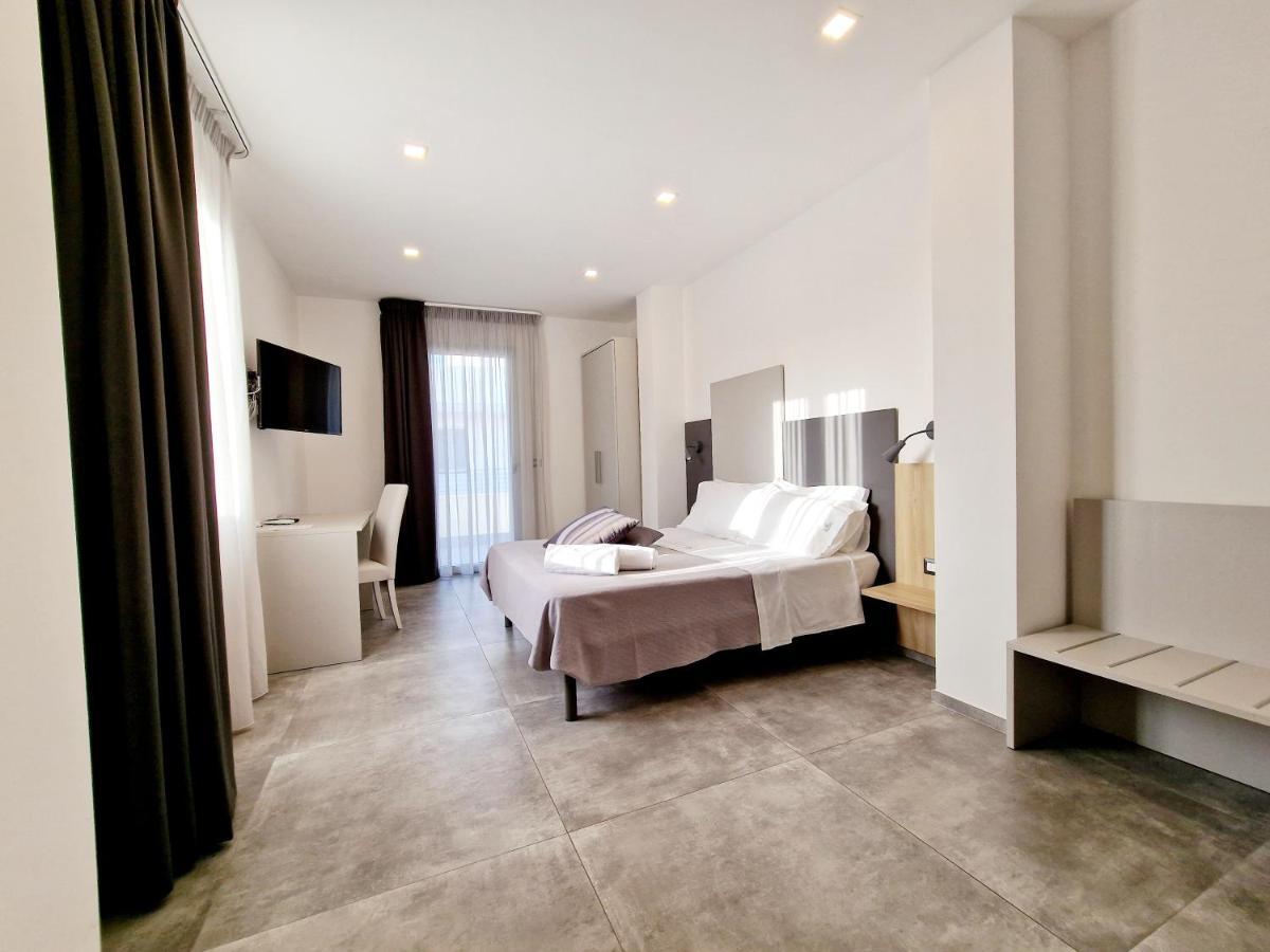 Hotel Marebed Porto Cesareo Exterior foto