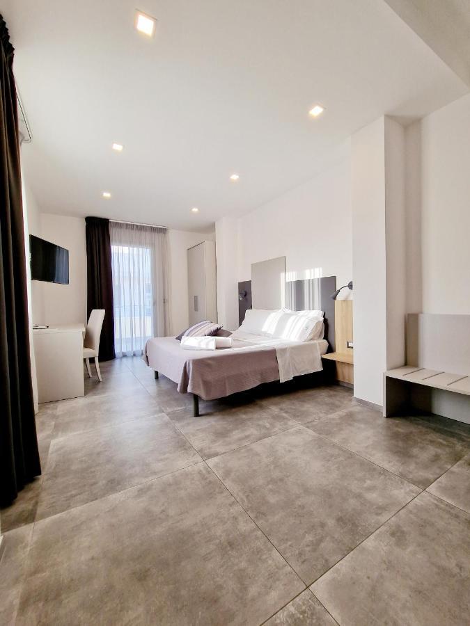 Hotel Marebed Porto Cesareo Exterior foto